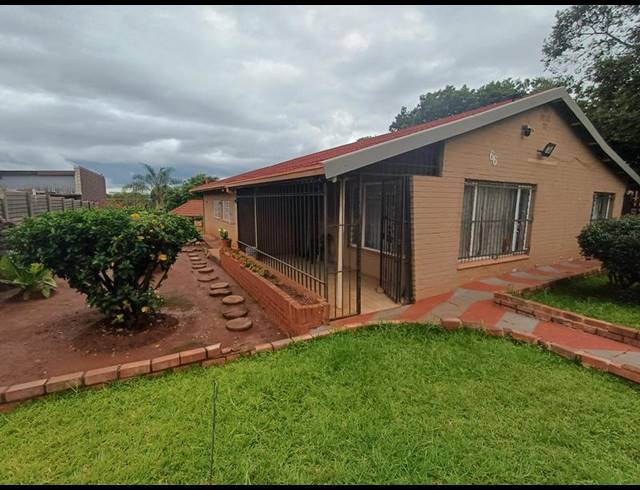 3 BEDROOM HOUSE FOR SALE IN PROCLAMATION HILL
